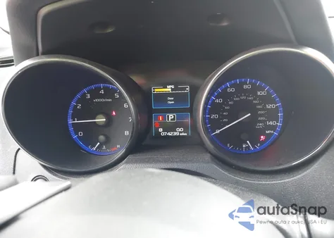 2018 Subaru Outback 2.5I Premium z USA, uszkodzony, nr VIN 4S4BSADC9J3348050